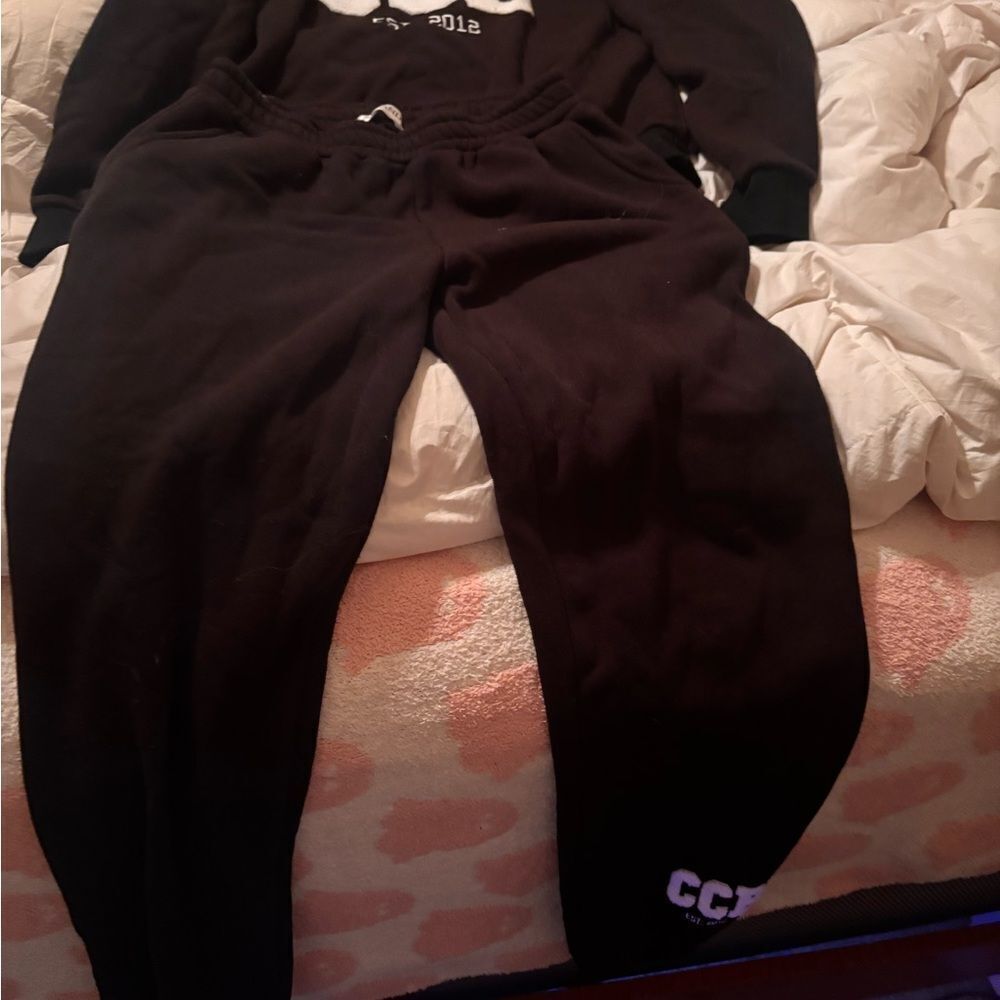 CBrand Black Sweatshirt and Sweatpants set